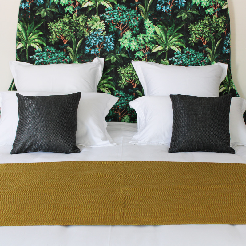 Pack Ensemble un chemin de lit et deux coussins Ambiance Hive 